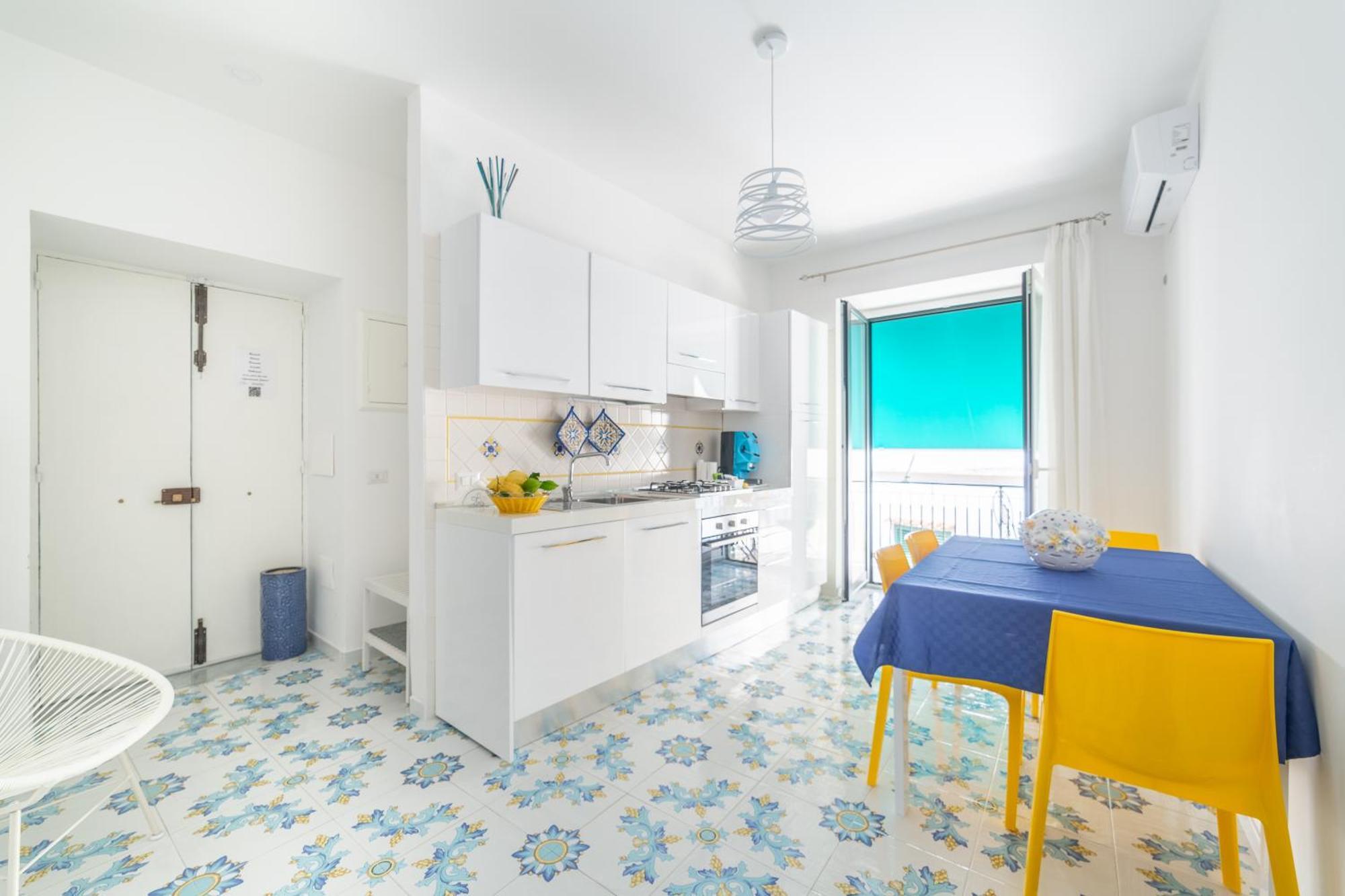Maiori A Due Passi Dal Mare Apartamento Exterior foto